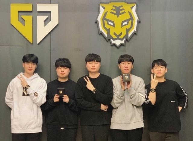 是让对手相 是让对手相