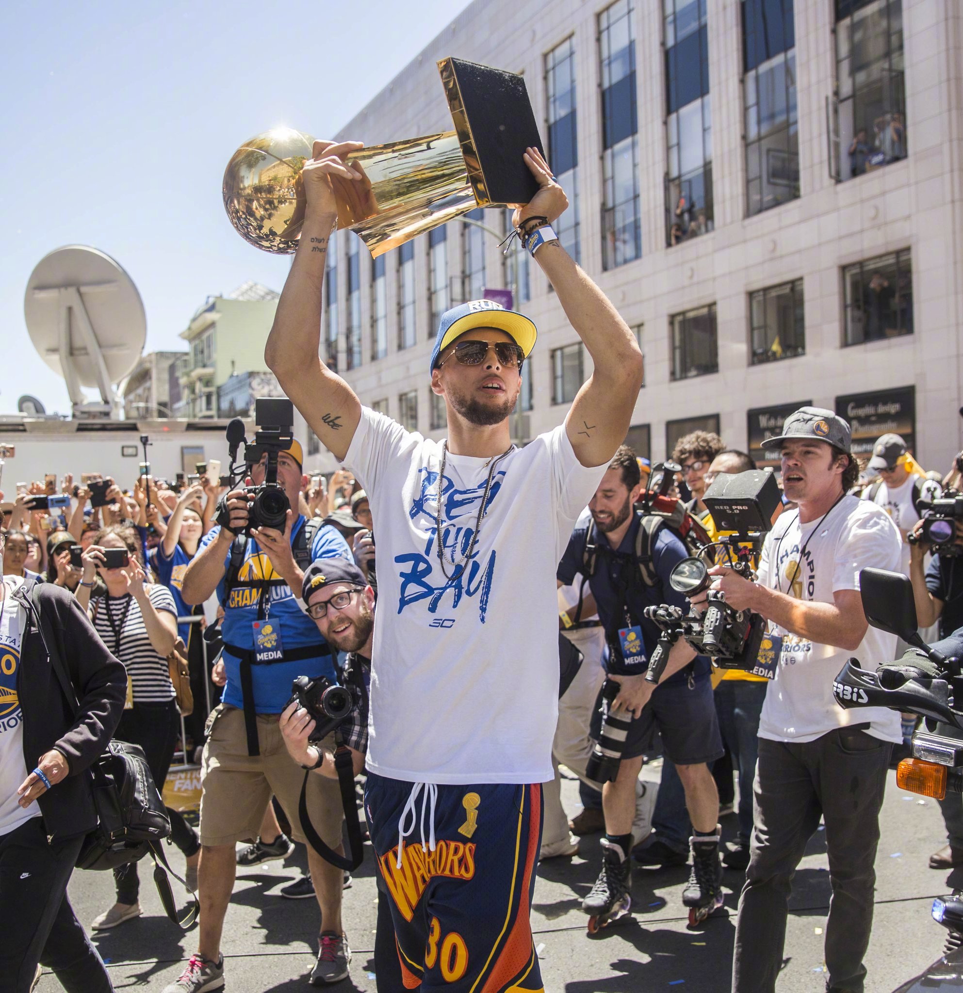 绕版本第一 绕版本第一