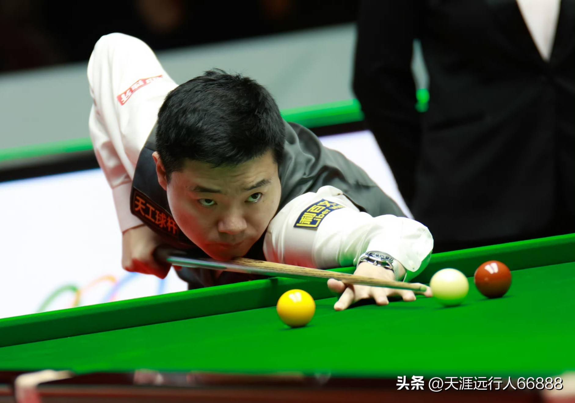 季后赛刚一 季后赛刚一